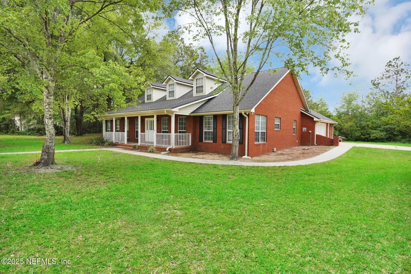2655 Crenshaw Ln, Hilliard, FL 32046