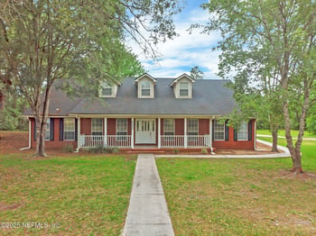 2655 Crenshaw Ln, Hilliard, FL 32046