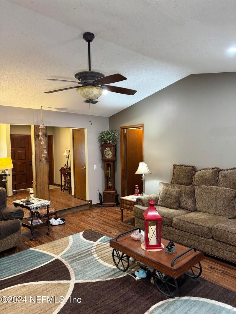2656 Shannon St, Orange Park, FL 32065