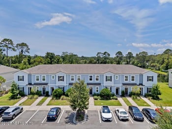 266 Annies Pl, Jacksonville, FL 32218