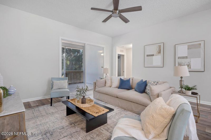 2661 Dalmation E, Jacksonville, FL 32246
