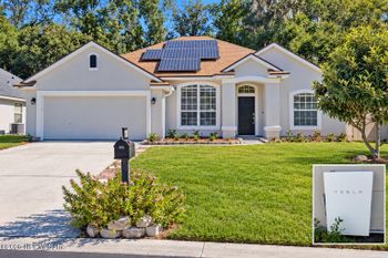 2661 Dalmation E, Jacksonville, FL 32246
