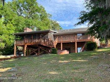 268 Wesley Rd, Green Cove Springs, FL 32043