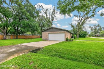 269 Center St N, Baldwin, FL 32234