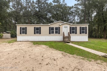 2696 Primrose Cir, Middleburg, FL 32068