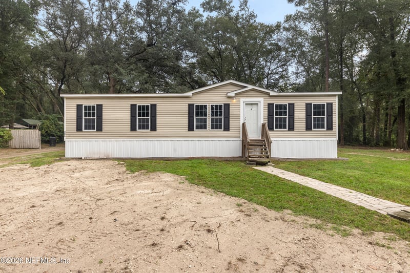 2696 Primrose Cir, Middleburg, FL 32068