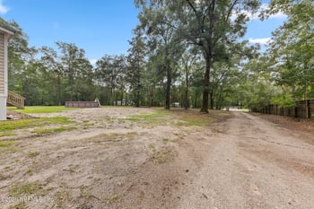 2696 Primrose Cir, Middleburg, FL 32068