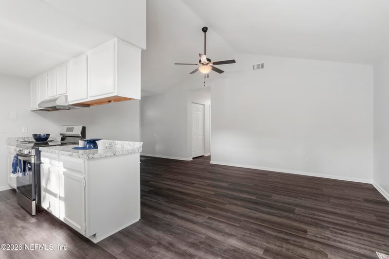 2698 N Pinewood Blvd, Middleburg, FL 32068