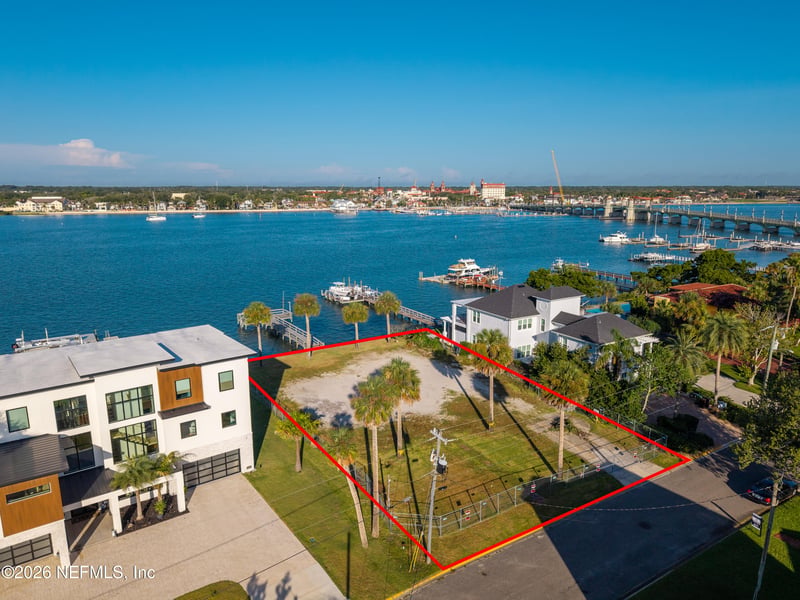 27 Dolphin Dr, St Augustine, FL 32080