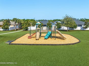 27 Timber Stand Rd, St Johns, FL 32259