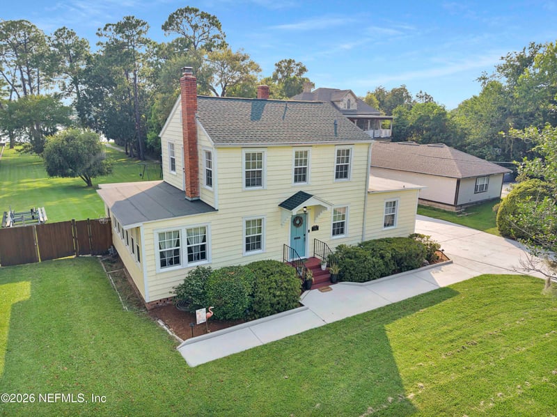 2704 Lake Shore Blvd, Jacksonville, FL 32210