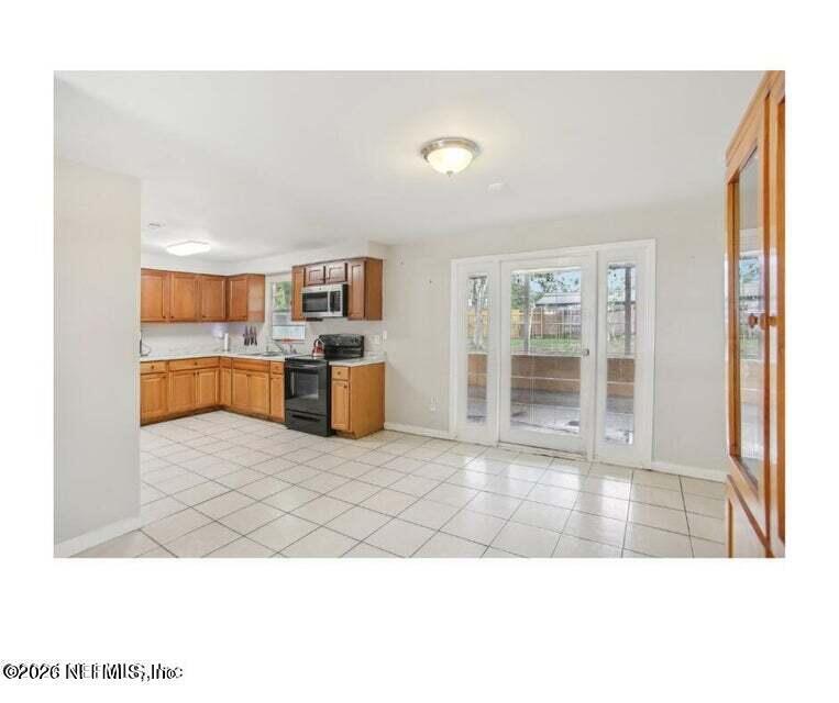 2704 Tina Ln, Middleburg, FL 32068