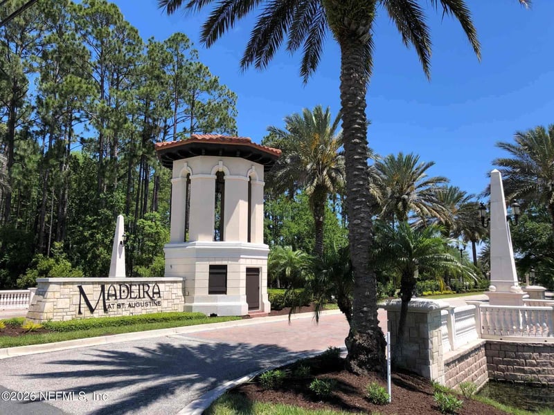 271 Lamego Ln, St Augustine, FL 32095