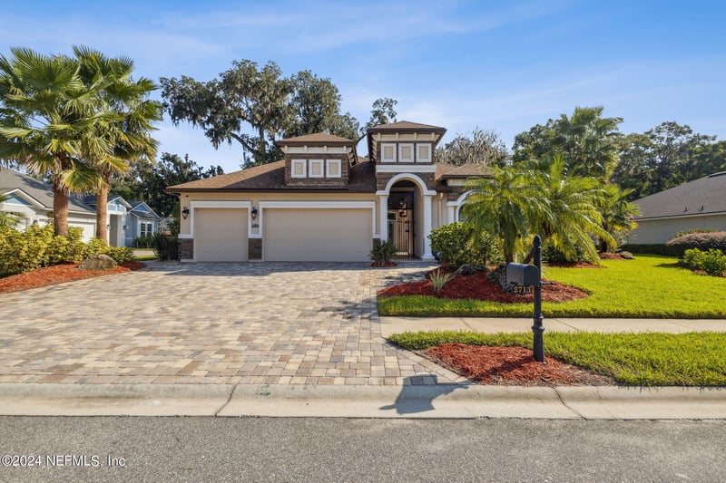 2713 Chapman Oak Dr, Jacksonville, FL 32257
