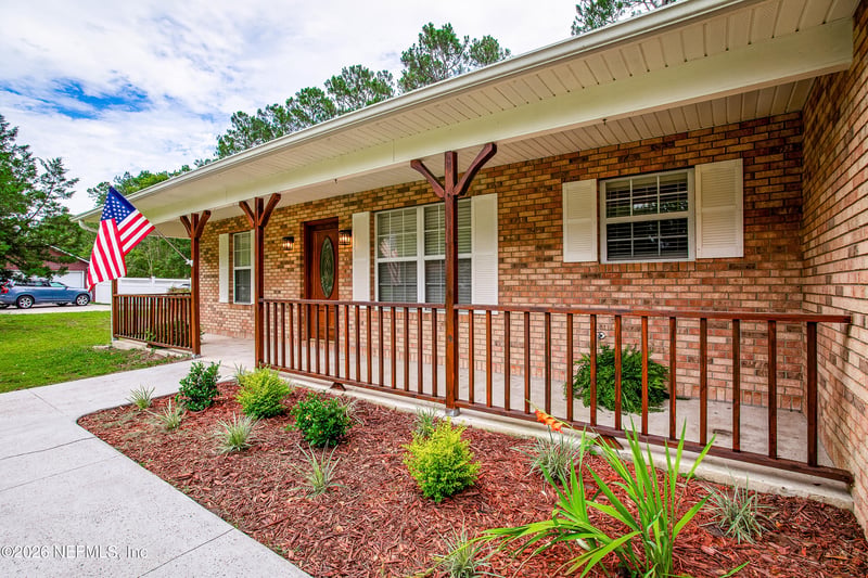 2719 Lake Dr, Hilliard, FL 32046