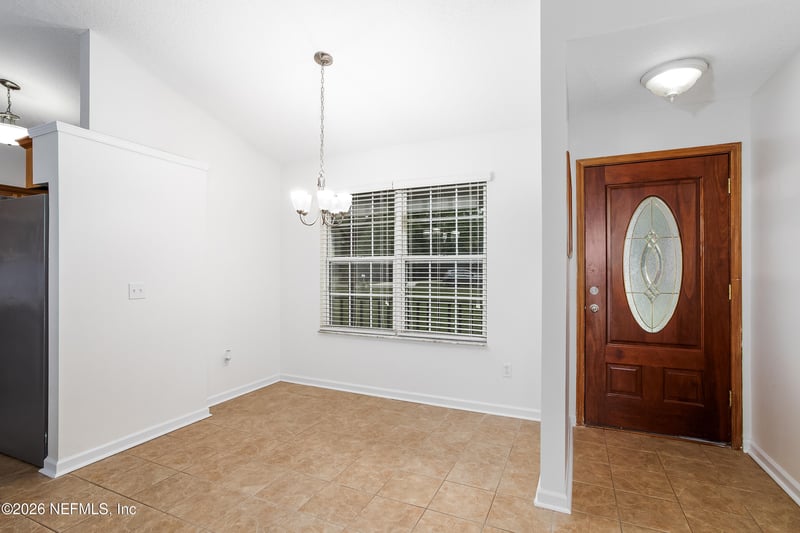 2719 Lake Dr, Hilliard, FL 32046