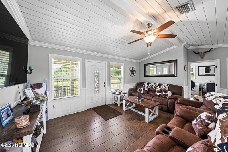 27193 W 14th Ave, Hilliard, FL 32046