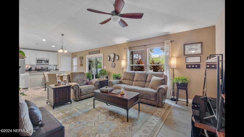 272 Sunshine Dr, St Augustine, FL 32086