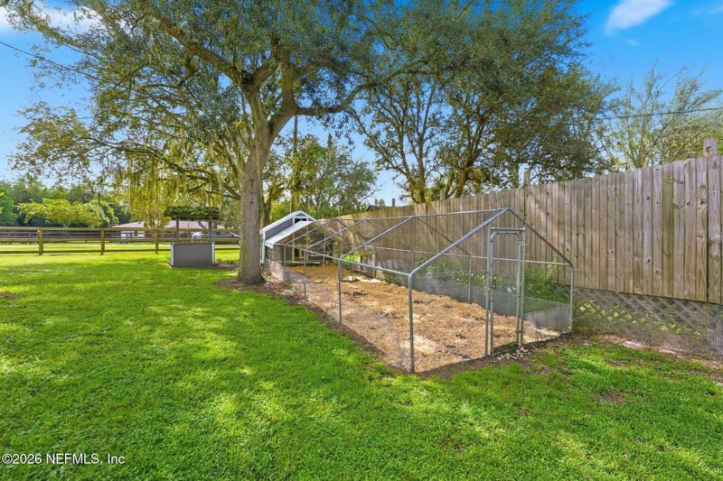 2720 E Fennel Ct, Middleburg, FL 32068