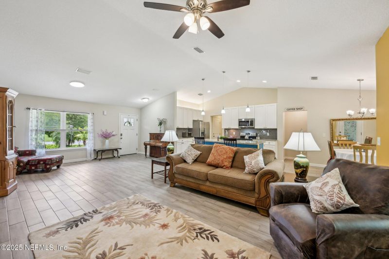 2720 N Screech Owl Ave, St Augustine, FL 32084