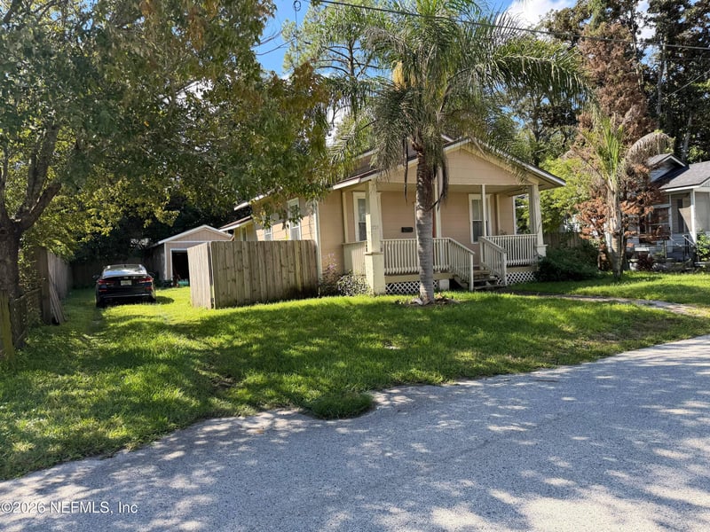 2720 Walton St, Jacksonville, FL 32207