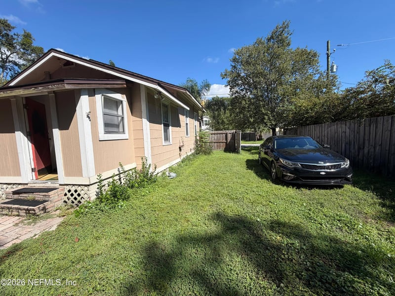 2720 Walton St, Jacksonville, FL 32207
