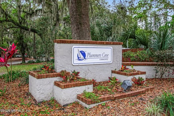 2724 Cove View Dr N, Jacksonville, FL 32257
