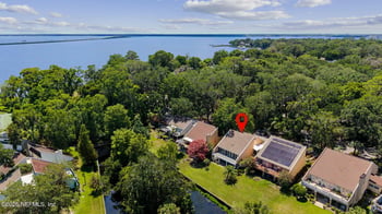 2724 Cove View Dr N, Jacksonville, FL 32257