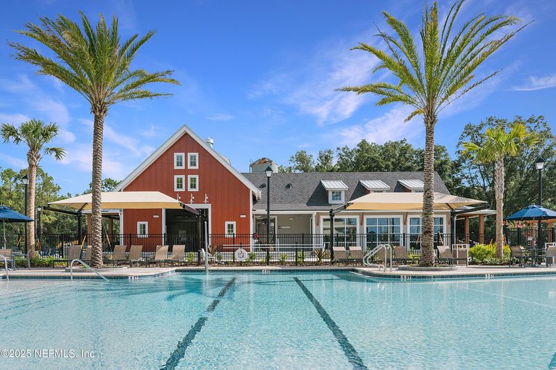 2726 Pointed Leaf Rd, Green Cove Springs, FL 32043