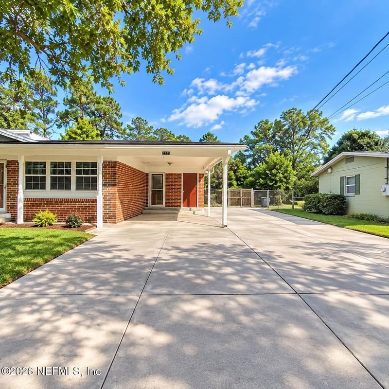 2729 W Sack Dr W, Jacksonville, FL 32216