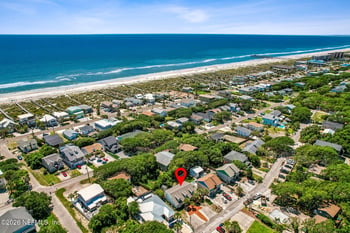 2734 Ocean Dr, Fernandina Beach, FL 32034