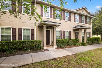 2738 Hollybrook Ln, Orange Park, FL 32073