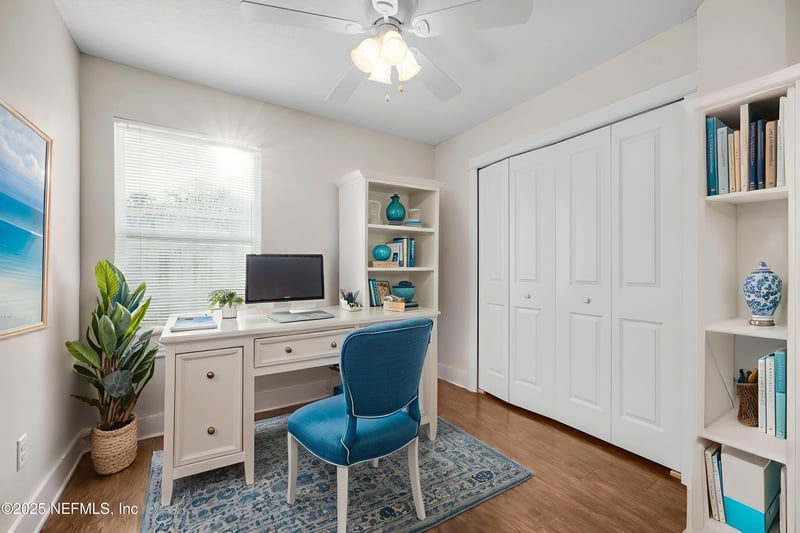 274 8th St S, Jacksonville Beach, FL 32250