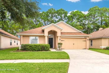 274 Brookchase Ln W, Jacksonville, FL 32225