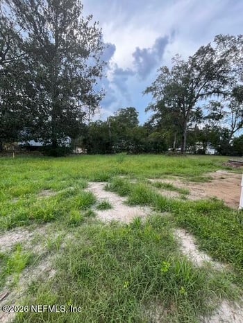 27434 W Third Ave, Hilliard, FL 32046