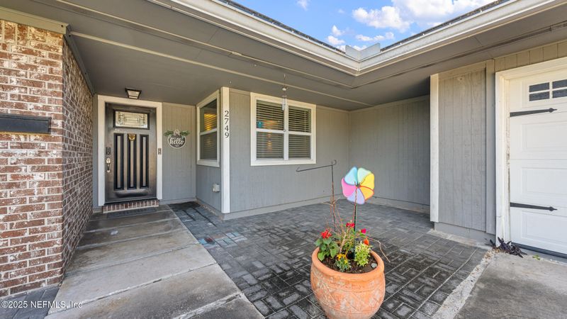 2749 Elisa Dr E, Jacksonville, FL 32216