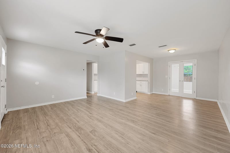 2751 Lansdowne Dr, Jacksonville, FL 32211