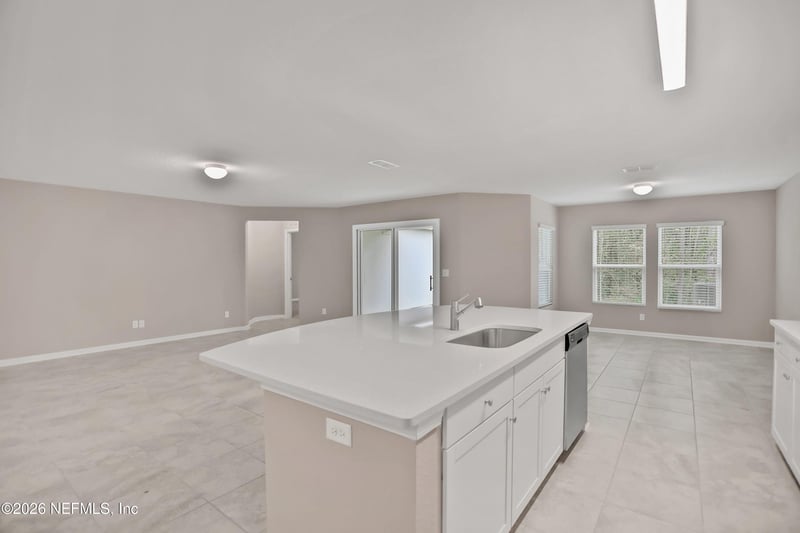 2760 Laurel Falls Dr, Green Cove Springs, FL 32043
