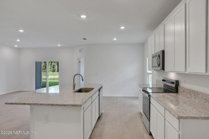 2764 Laurel Falls Dr, Green Cove Springs, FL 32043