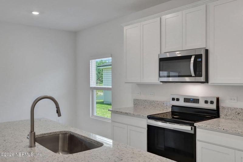2764 Laurel Falls Dr, Green Cove Springs, FL 32043