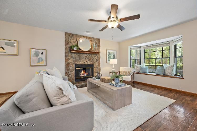 2768 N Periwinkle Ave, Middleburg, FL 32068