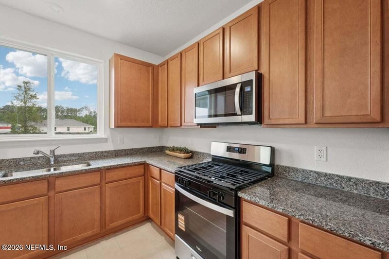 2771 Laurel Falls Dr, Green Cove Springs, FL 32043