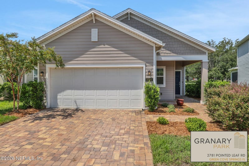 2781 Pointed Leaf Rd, Green Cove Springs, FL 32043