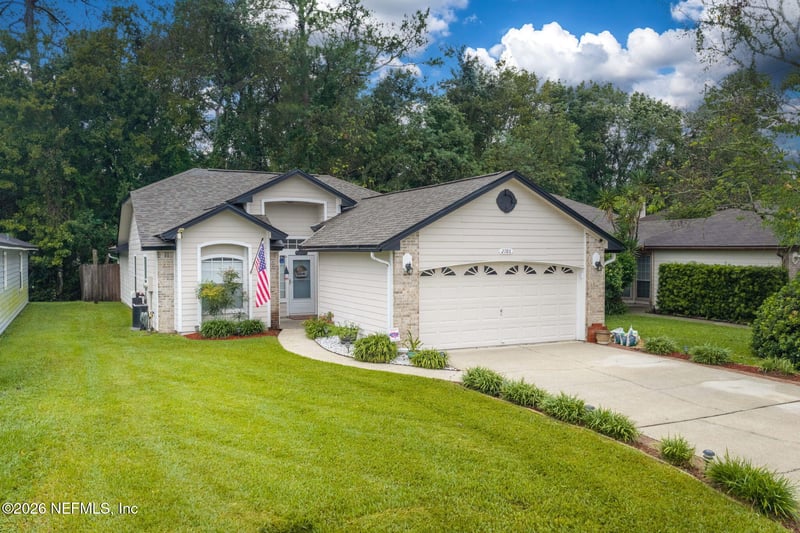 2786 Lantana Lakes Dr W, Jacksonville, FL 32246