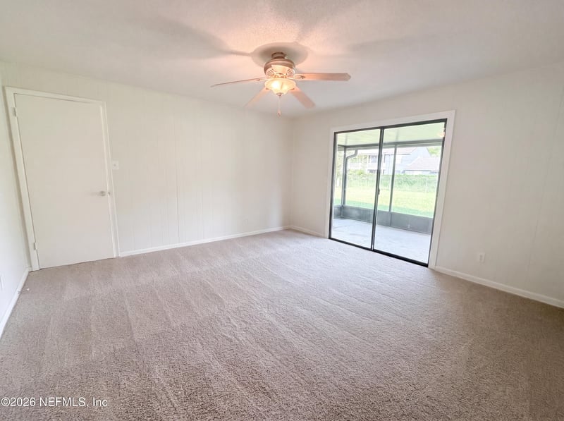 279 Bonnlyn Dr, Orange Park, FL 32073