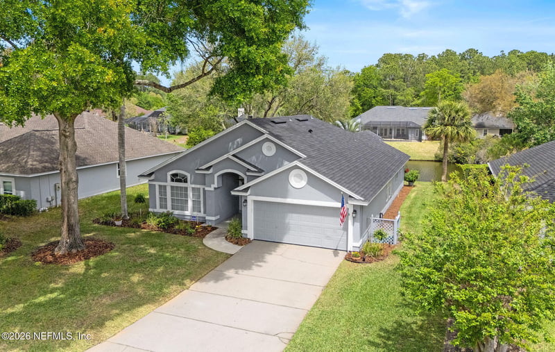 280 Maplewood Dr, Fruit Cove, FL 32259