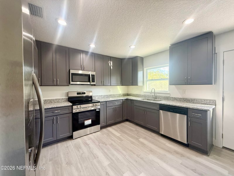 28019 Bond Rd, Hilliard, FL 32046