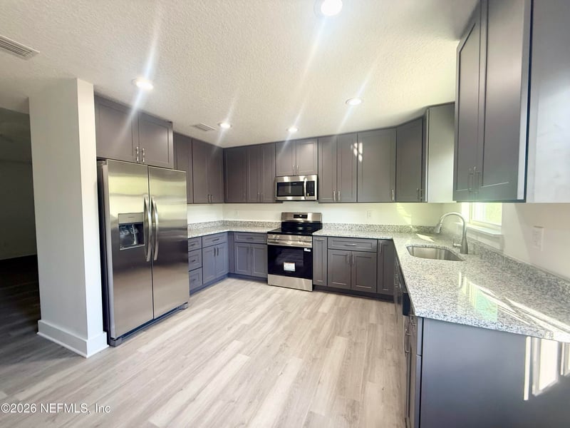 28019 Bond Rd, Hilliard, FL 32046