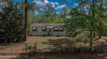 28050 Roundup Pl, Hilliard, FL 32046
