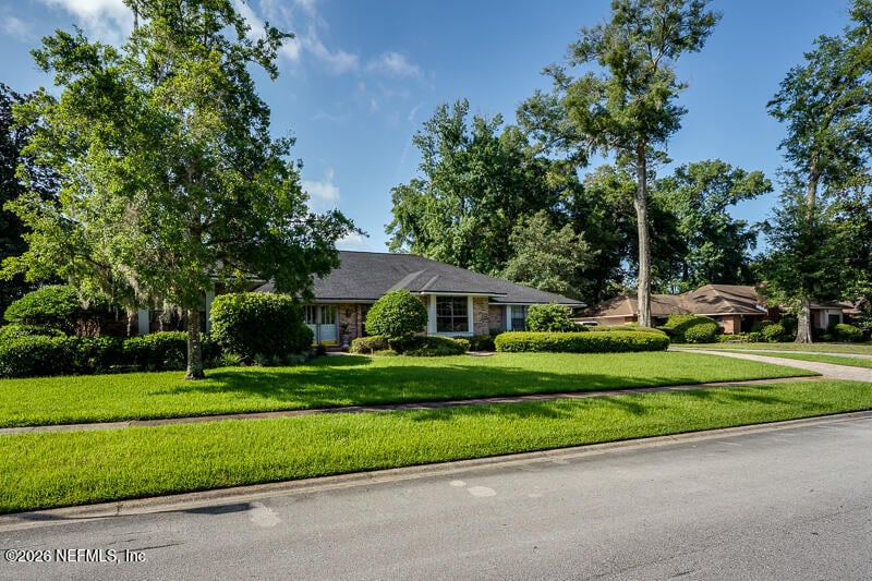 2806 Christopher Creek Rd N, Jacksonville, FL 32217